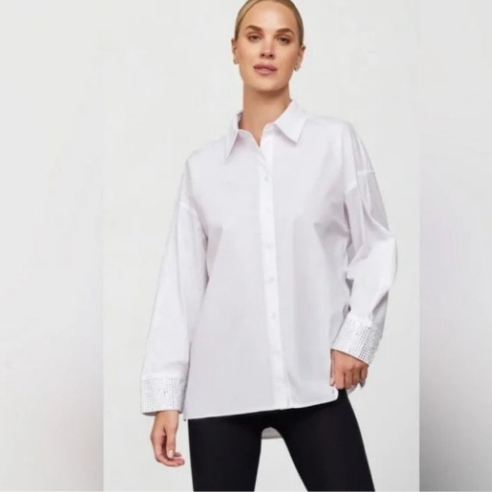 CARBON38
RHINESTONE OVERSIZED BUTTON UP SHIRT - Picture 3 of 9